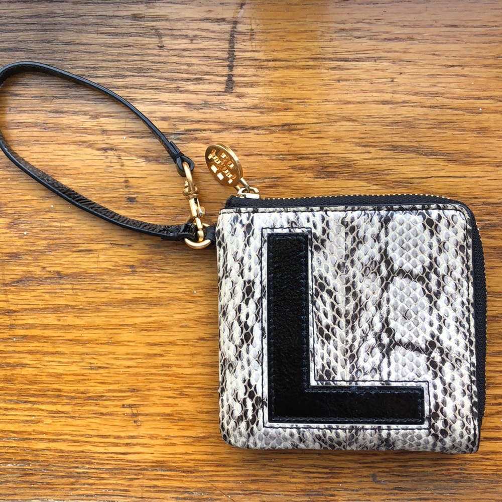 Tory Burch Zip Wallet